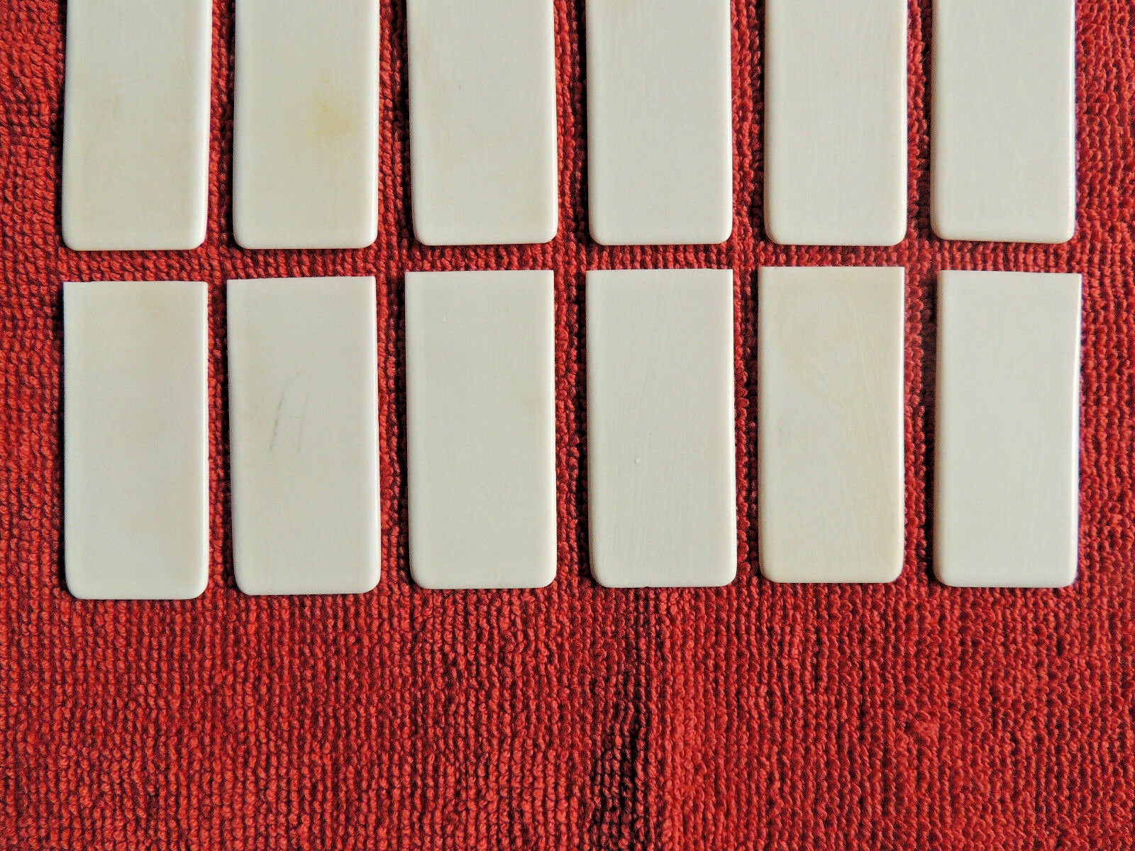 18 Vintage / Antique Piano Key Tops Great Used Condition Lot 12