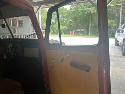 image 4 of interior