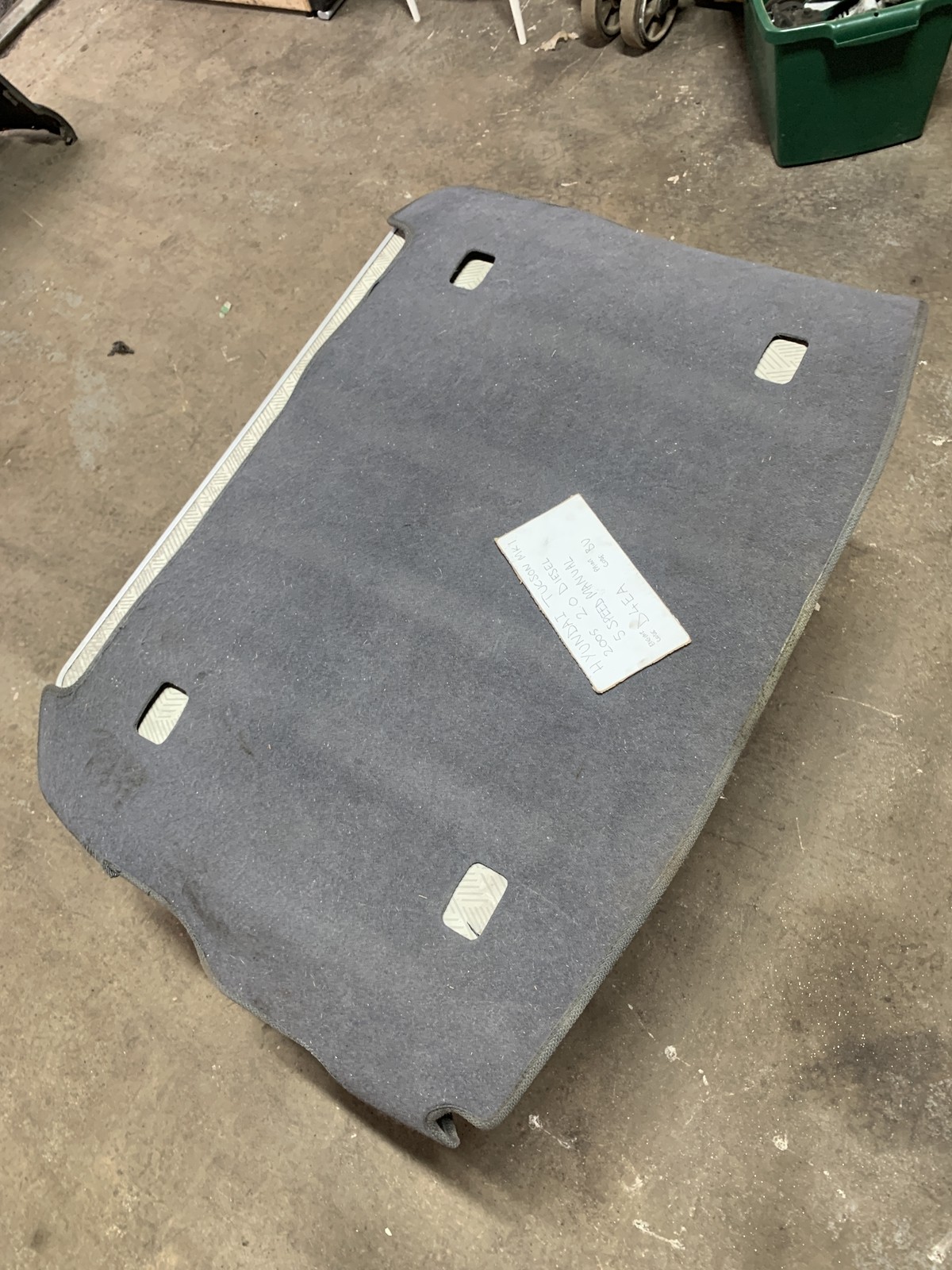 Hyundai Tucson MK1 2005 2.0 Diesel D4EA - Rear Boot Tailgate Floor Mat