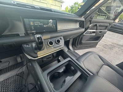 image 9 of interior