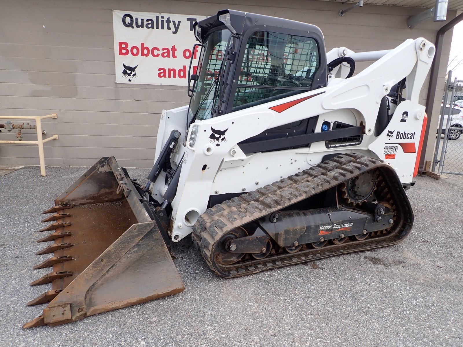 2018 BOBCAT T870, EROPS, AC/HEAT, 2 SPD, 145 HRS! AUX HYDRAULICS, 100 HP DIESEL