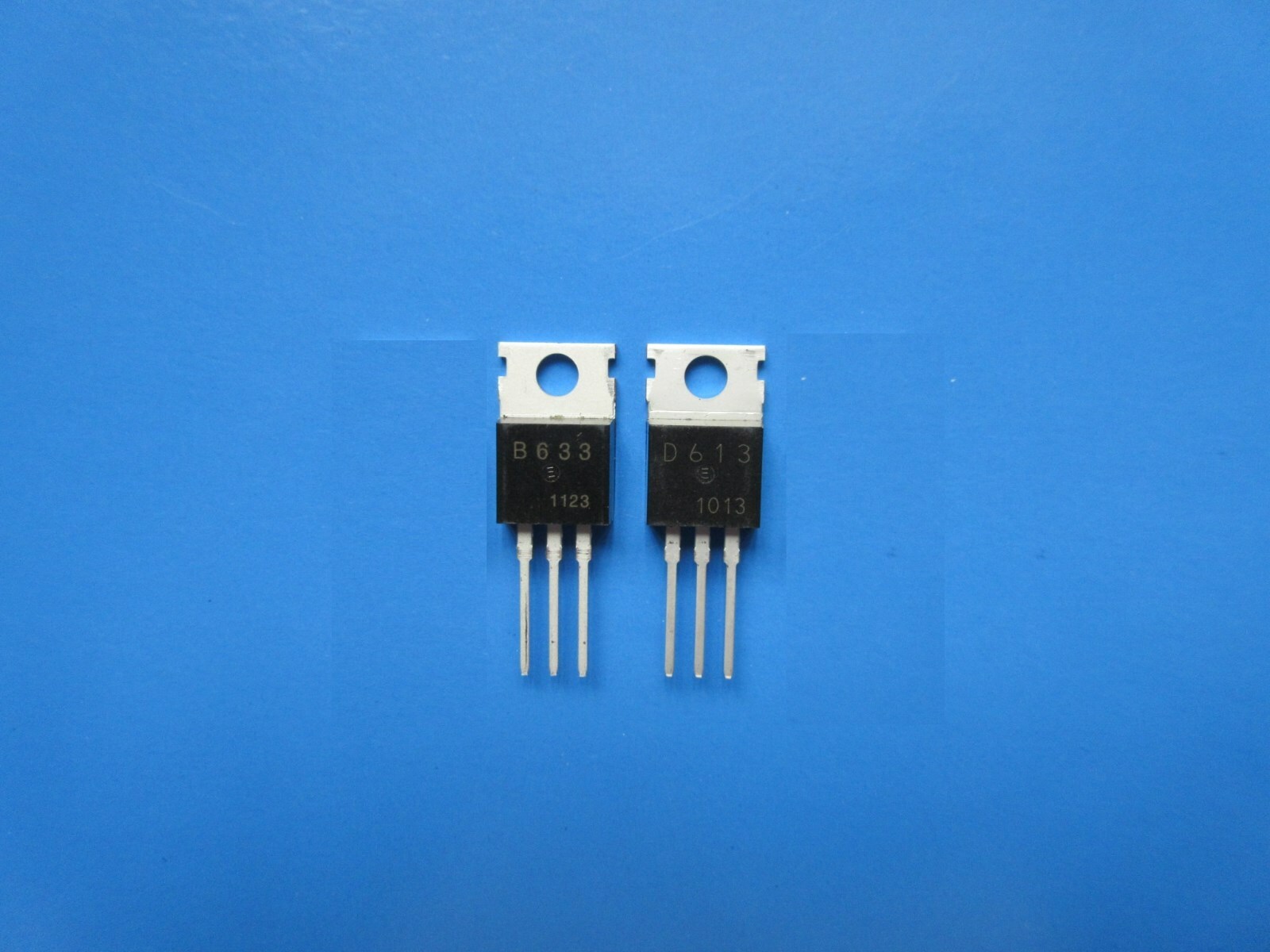 2SB633 Generic Transistor B633