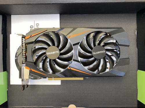 【中古】GIGABYTE GEFORCE GTX 1060 OC 6GB 71vQgYY-egL._UF350,350_QL50_.jpg