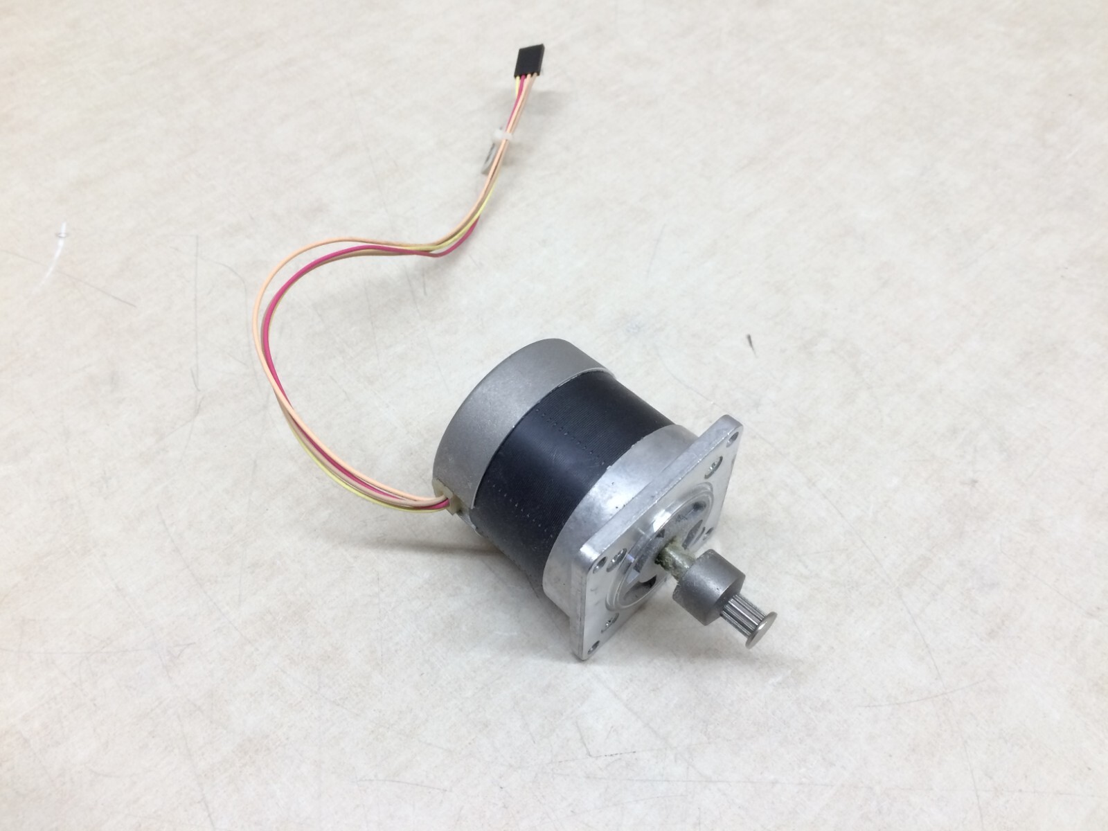 SHINANO Kenshi STH-55D334 I52299-00 STEPPER Motor | eBay