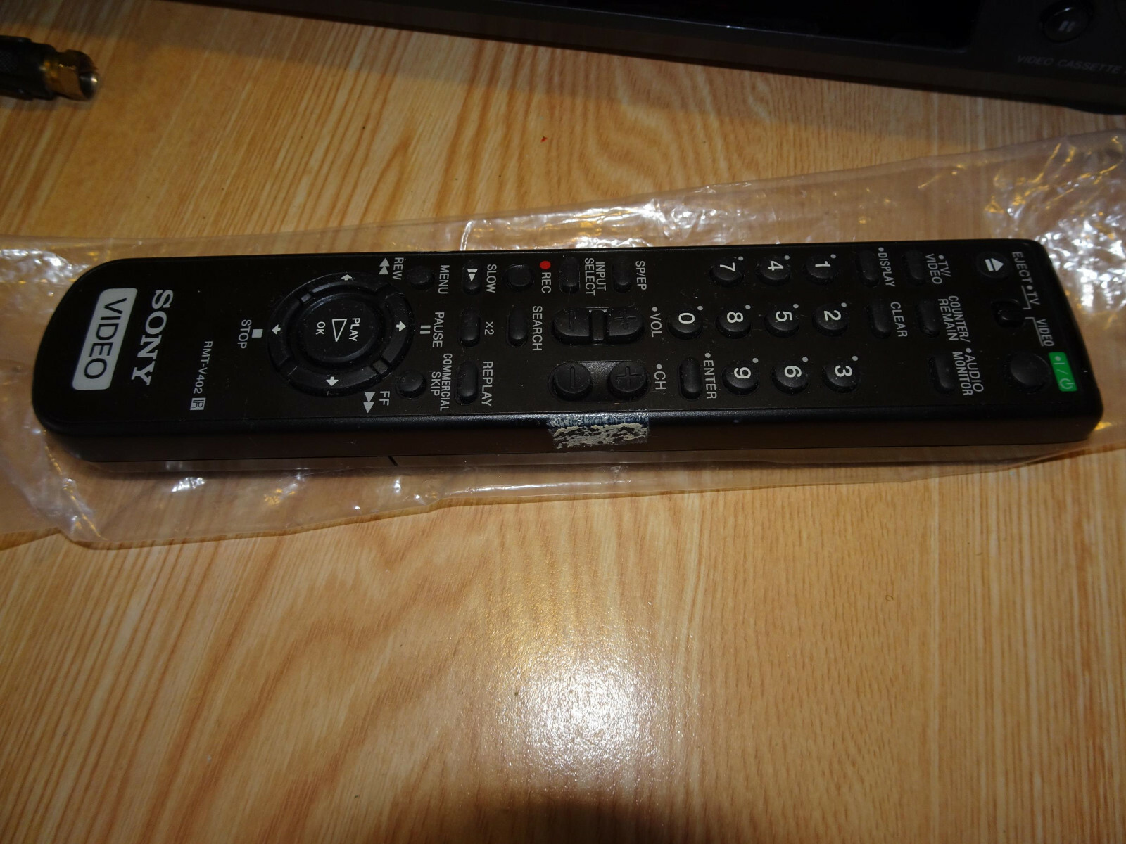 Sony Video Cassette Recorder VHS VCR SLV-N500 Hi-Fi Stereo W/ Remote & Cables