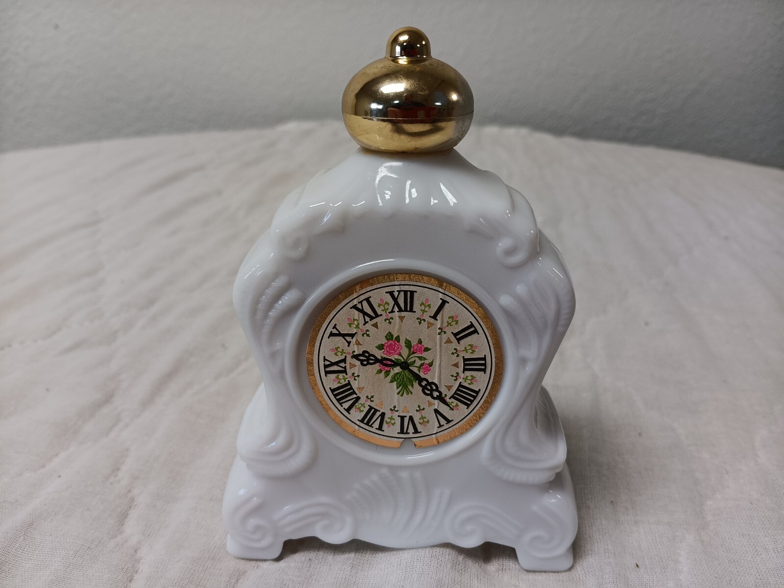 [[新品]]  avonの時計です Avon Clock Leisure Hours 5oz. 1974 full | eBay