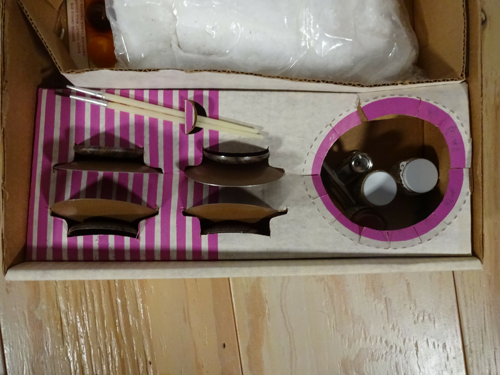 Vintage 1970s Rapco Candle Casting Sculpture Making Kit Novelty Candles Crafts