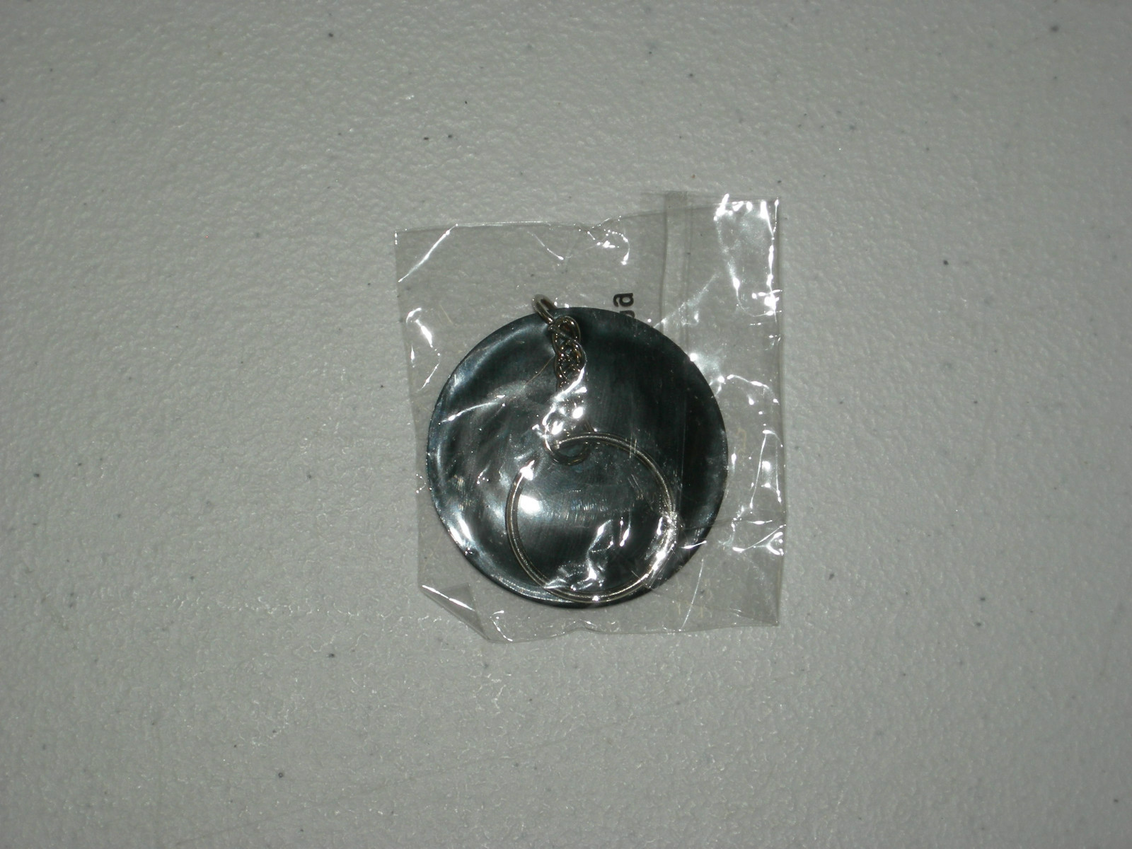 MILLER LITE MARCH MADNESS BASKETBALL KEYCHAIN - BRAND NEW IN THE PACKAGE