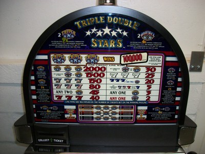IGTS2000 TRIPLE DOUBLE STARS 3 REEL SLOT MACHINE