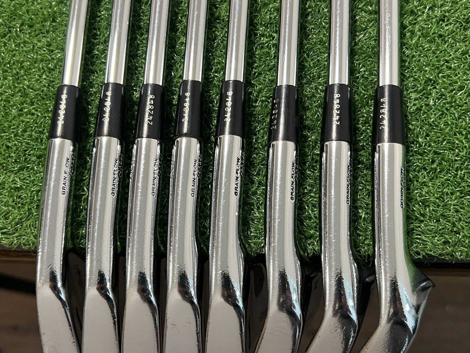 【養老製】ミズノ マッスルアイアン MP-37 DG S300 3-Pw 8本 名器 MIZUNO ミズノ MP-37 マッスルバック アイアン 5-P DG