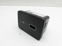Fiat Tipo II 357 16-20 USB Anschluss Buchse Radiobedienung Fiat Tipo II 357 16-20 26.11.2018  07356974930 19356B0... Vorschau 2