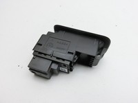 VW Golf VII 7 5G 17-20 5T Fensterheberschalter Schalter Volkswagen Fensterheber Rechts Vorne VW Golf VII 7 5G 17-20... Vorschau 2