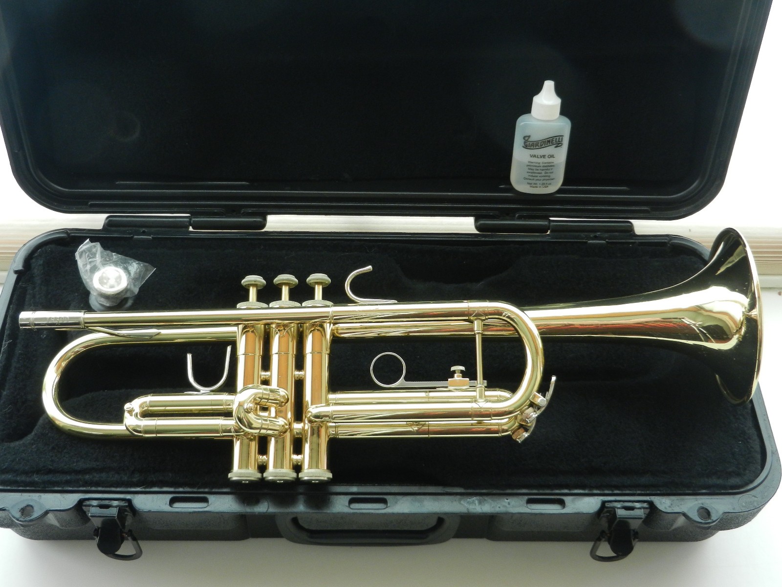 Bach USA Model TR300 Student Trumpet - Plays Great - Smooth