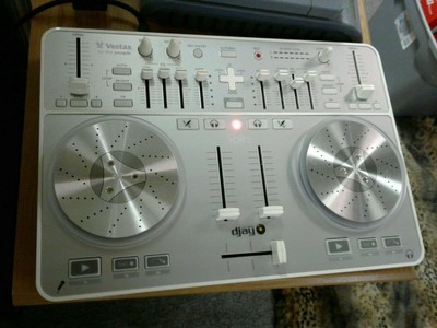 Digital Dj Controllers Vestax Spin Dj