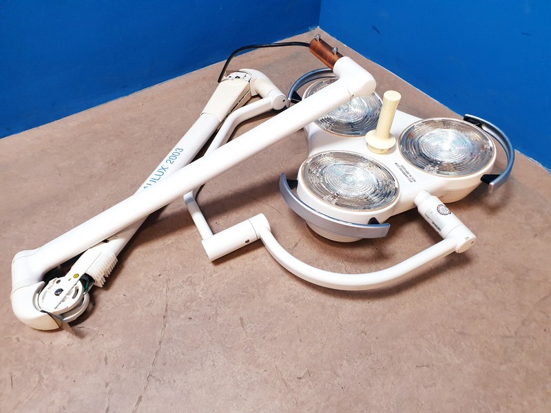 Hanaulux 2003 Op- Untersuchungsleuchte Mit Tragearm-   Ab012023