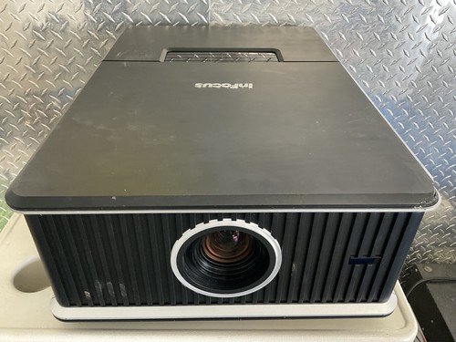InFocus IN5304 4000 Lumen HD Projector HDMI Lens Shift Spare Bulb Included