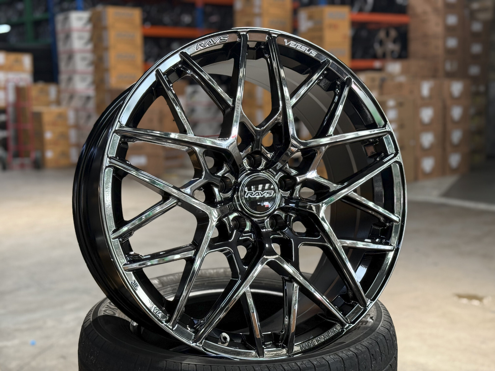 RAYS VERSUS VM25M 19インチ New 20x8.5 GENUINE RAYS VERSUS VV25M (4 Wheel) 5x120 fit