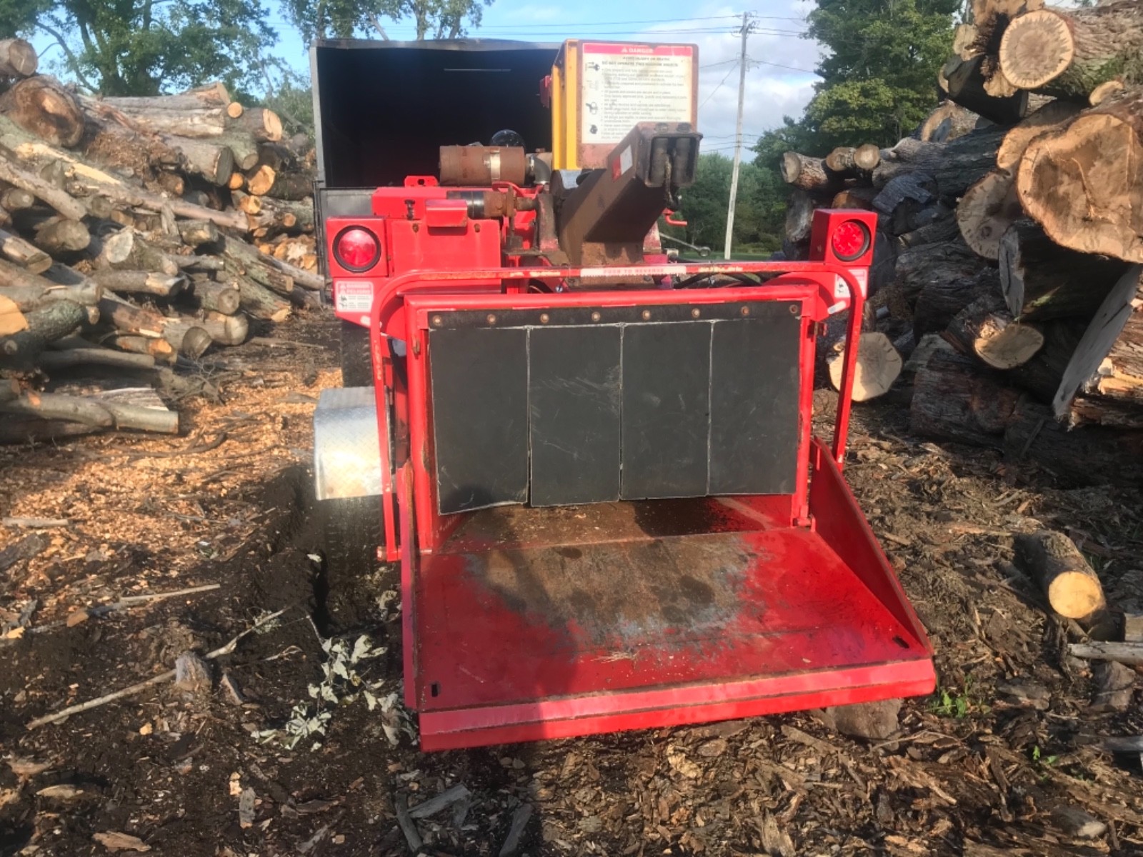 2006 bandit 200xp wood chipper, cat diesel winch brush crush
