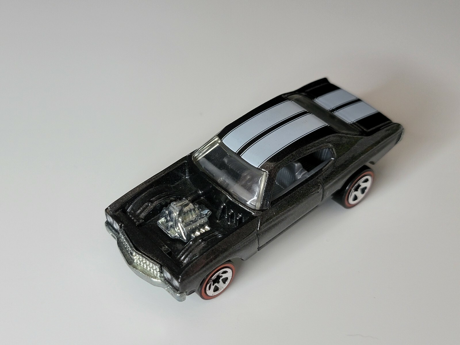 Hot Wheels Supercharged '70 Chevy Chevelle SS Black White Hot Wheels Supercharged '70 Chevy Chevelle SS Black White