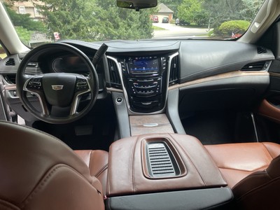 image 3 of interior