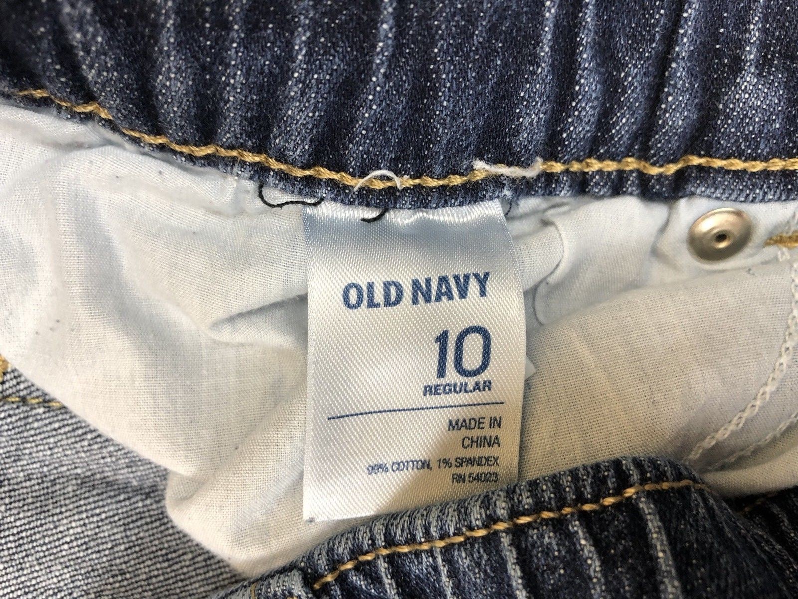 Old Navy Women's Maternity Bootcut Boot Cut Medium Wash Jeans Size 10 Regular