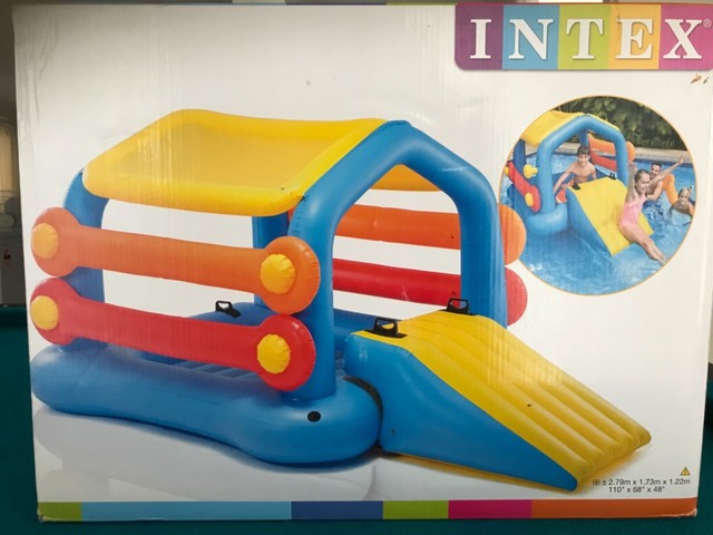 intex island with slide