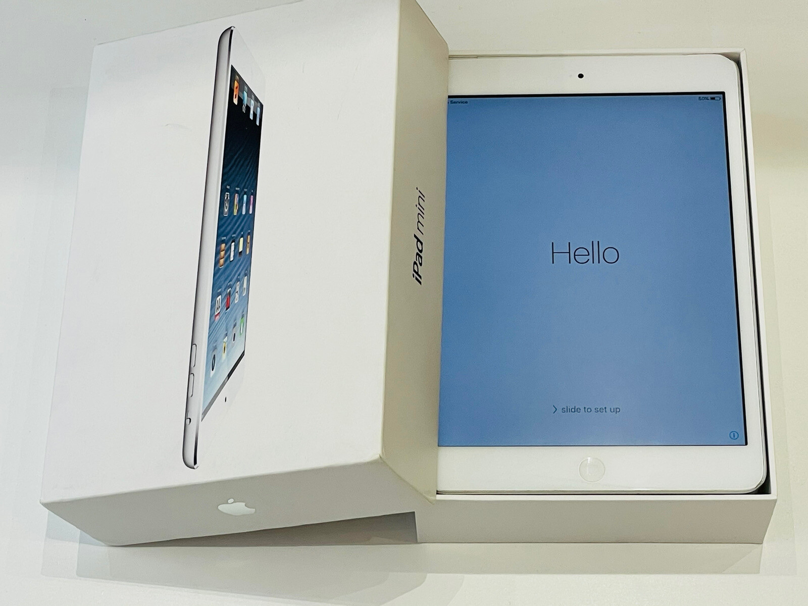 Apple iPad mini 1 Gen 16GB, WLAN Handy 7,9 Zoll silber A1455 gebraucht im Karton Apple iPad mini 1 Gen 16GB, WLAN Handy 7,9 Zoll silber A1455 gebraucht im Karton