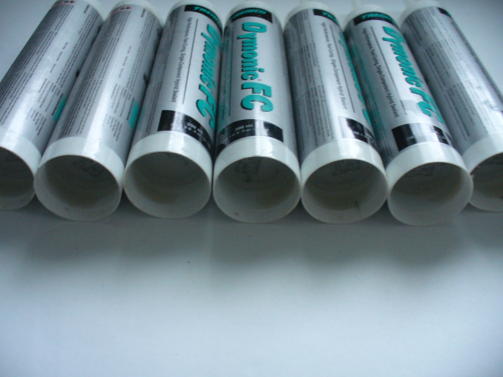 Dymonic FC Polyurethane Sealant 10.1 oz Grey (Lot of 7)