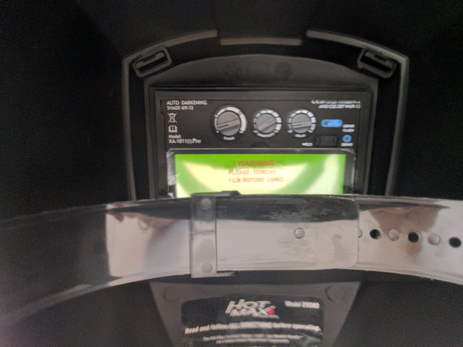 Hot Max 25080 Premium Auto Darkening Welding Helmet, 4 Sensor Model 25080