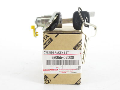 Genuine OEM Toyota 69055-02030 Trunk Lid Lock Cylinder 2003