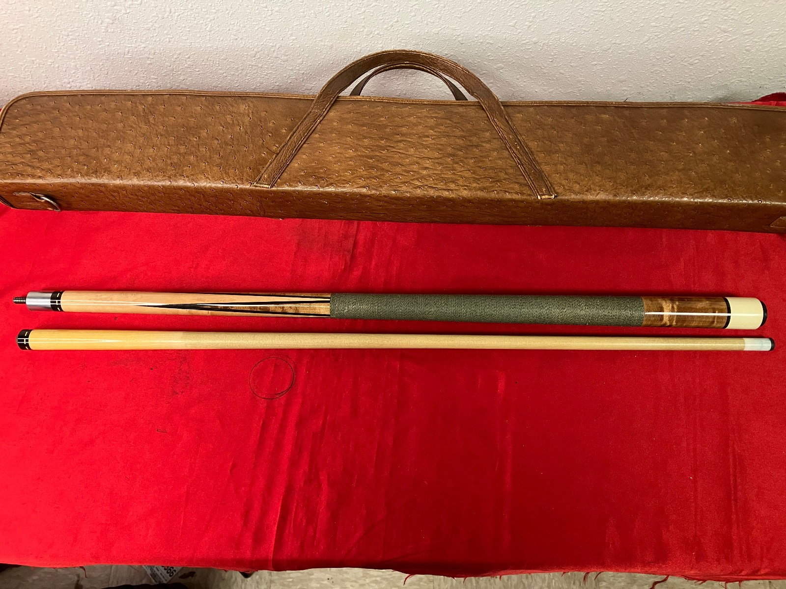 RUNDE Era 80’s Old Schon Custom Cue SP28 RUNDE Era 80's Old Schon Custom Cue SP28 Schon SP28 Custom