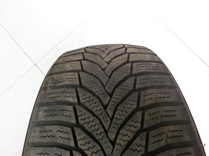 Suzuki Swift IV FZ NZ 12-17 2 x Reifen Winterreifen Nexen 195/50R16 88 H Suzuki Swift IV FZ NZ 12-17 04.07.2016... Bild 13