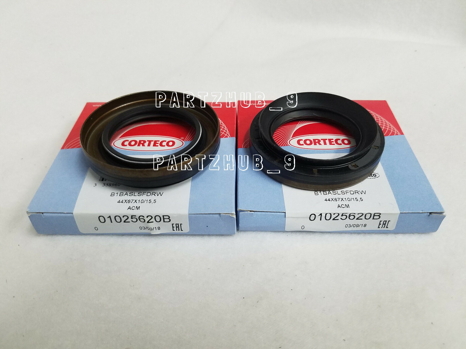 Set of 2 - for BMW F01 F02 F10 Front Axle Shaft Seals Set of 2 - for BMW F01 F02 F10 Front Axle Shaft Seals