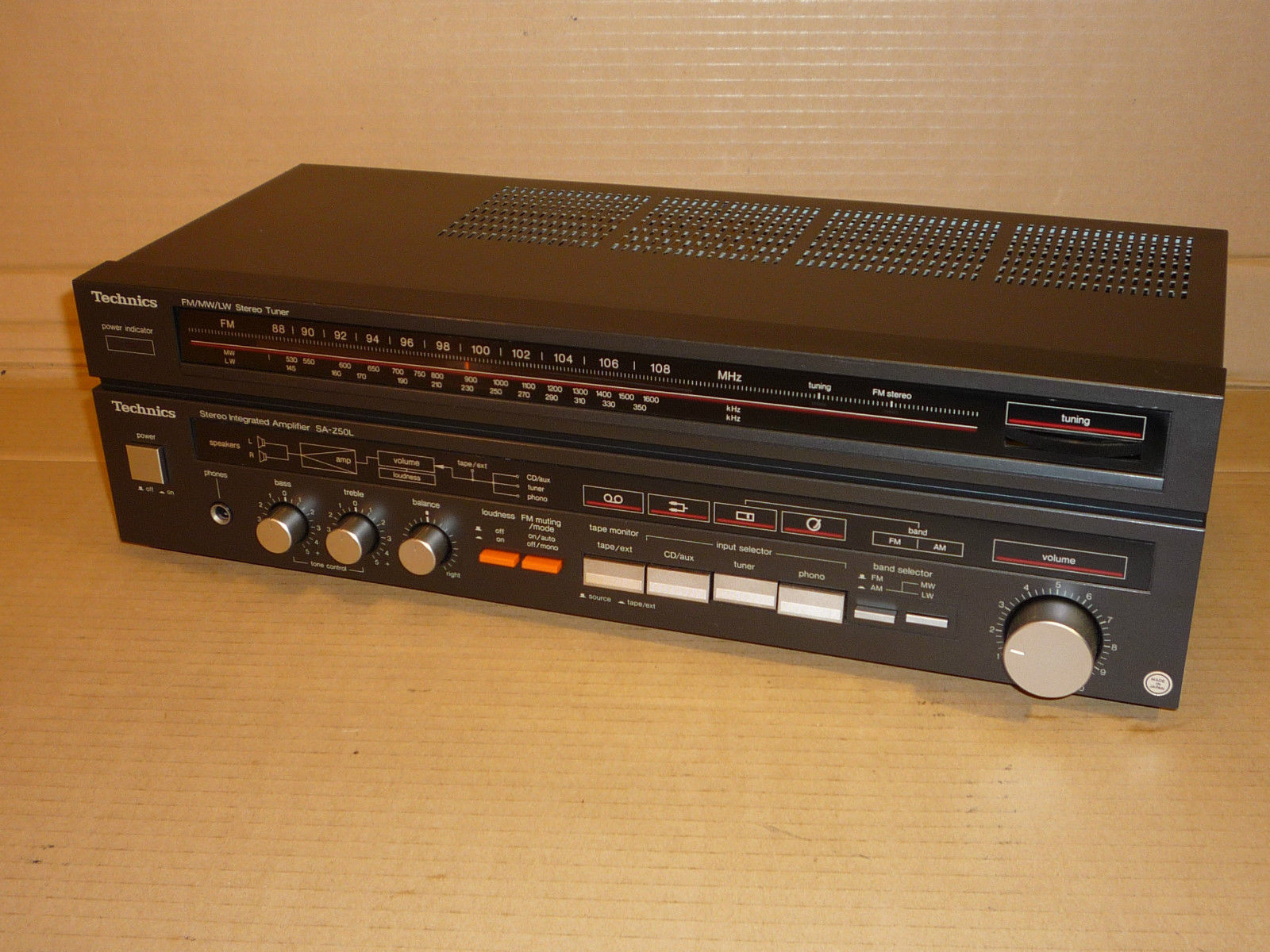 Componentes de áudio Technics Home