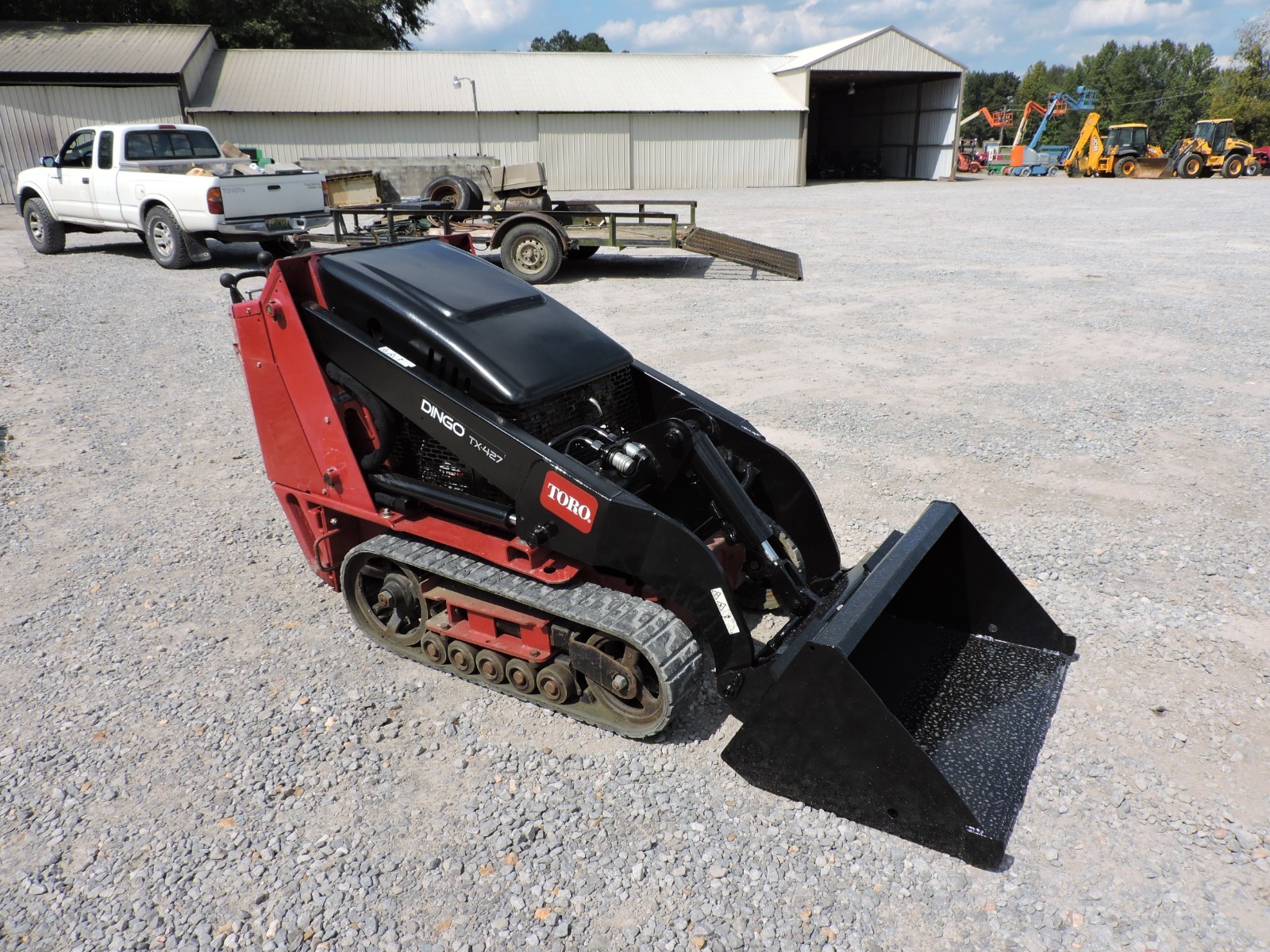 2014 TORO DINGO TX427 SKID STEER LOADER - MULTI TERRAIN - LOW HOURS!!