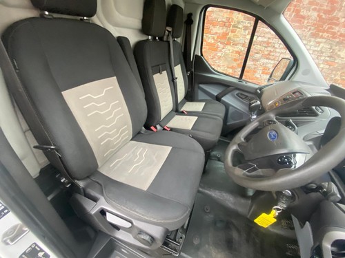 Ford Transit Custom image