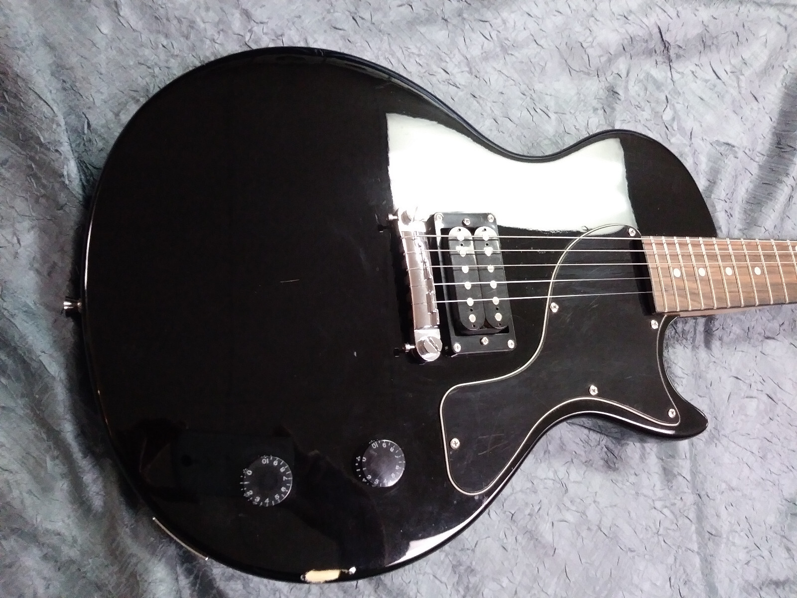 Maestro by Gibson electric guitar, black | eBay Maestro by Gibson electric guitar, black | eBay