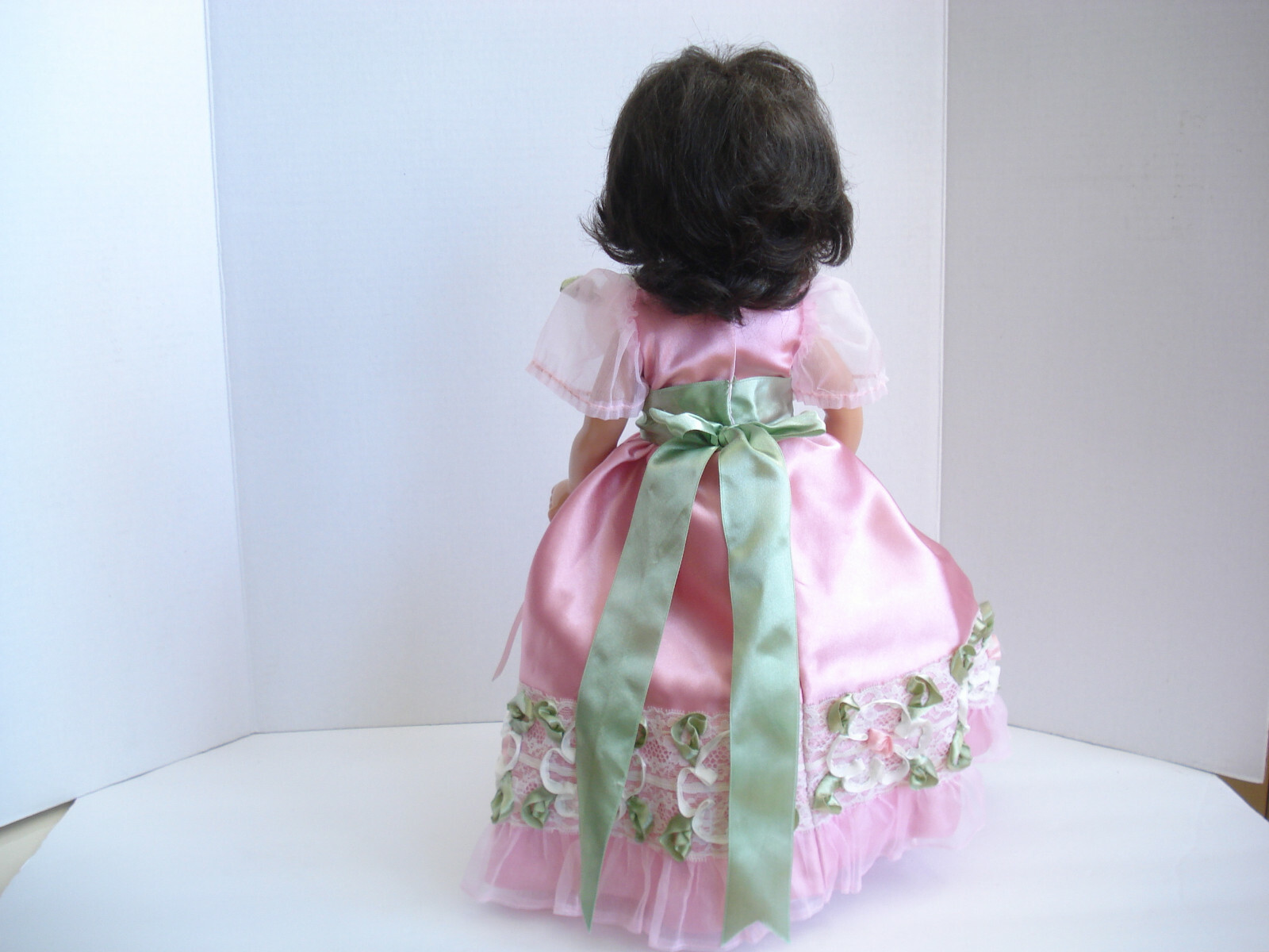 1996 reproduction Effanbee Honey Walker Doll