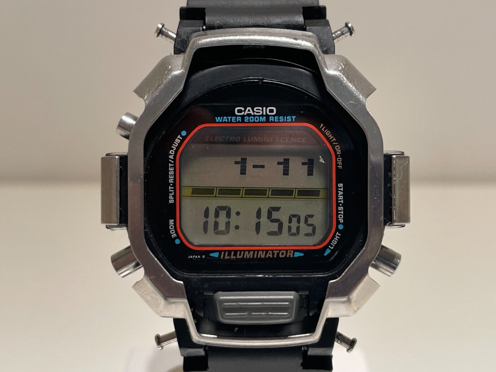 VINTAGE RARE DIVER 200M MEN'S DIGITAL WATCH VINTAGE RARE DIVER 200M MEN'S DIGITAL WATCH