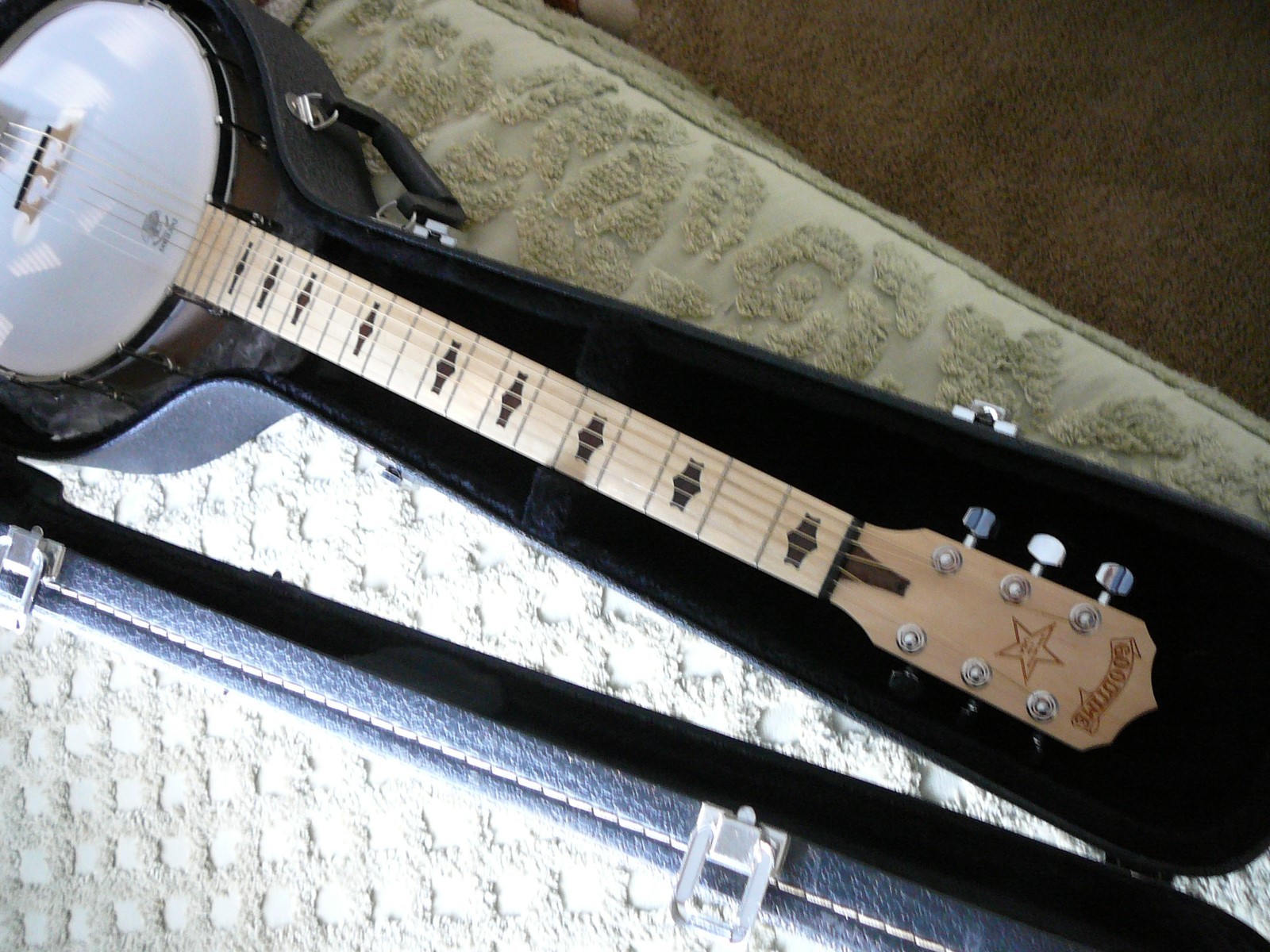 Deering Goodtime 6 String Banjo Mint + extras