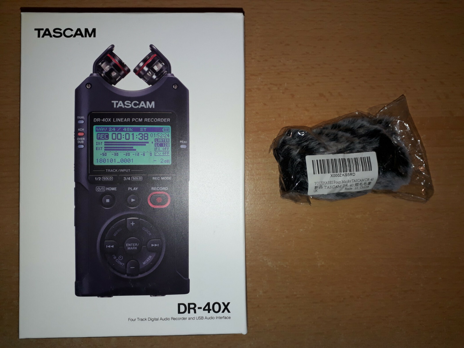 TASCAM DR-40X Tragbarer Audiorekorder mobile Recorder, inkl. Fellwindschutz, OVP