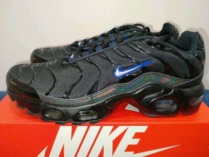 black tns with blue tick