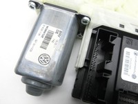 VW Golf 6 VI 5K 08-12 5T Fensterhebermotor Rechts Vorne VW Golf 6 VI 5K 08-12 15.06.2011 5K0959792A 5K0959702E... Vorschau 6