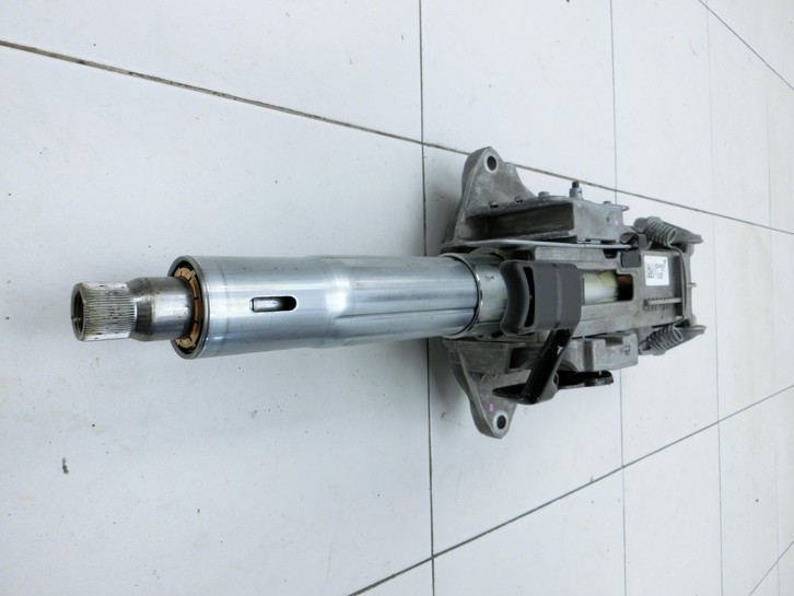 Mercedes CLA 180 C117 13-19 Höhenverstellung für Lenksäule  - Bild 2