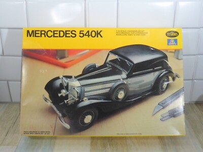 Testors  Italeri 1/24 Scale Mercedes 540K Model Kit