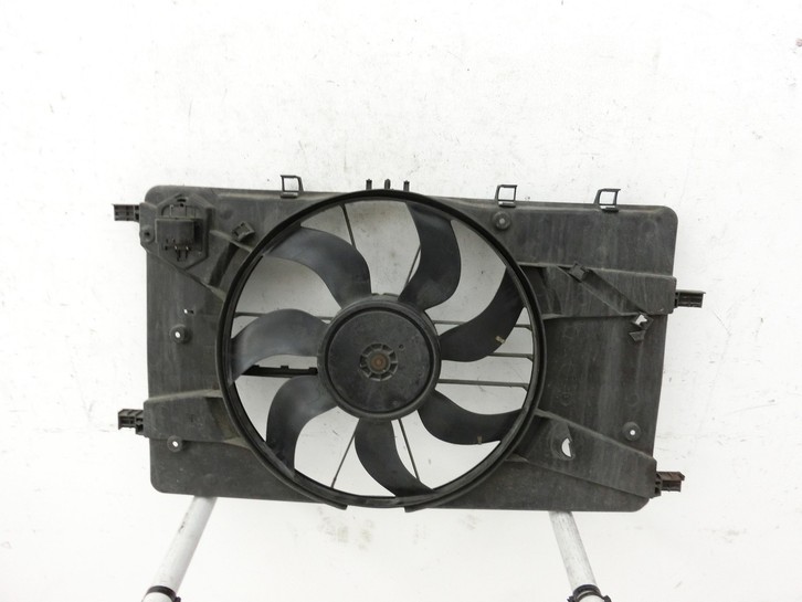 Opel Zafira Tourer P12 16-19 TDI 1,6 119KW Lüfter Ventilator f. Kühler Opel Zafira Tourer P12 16-19 20.12.2016... Bild 6