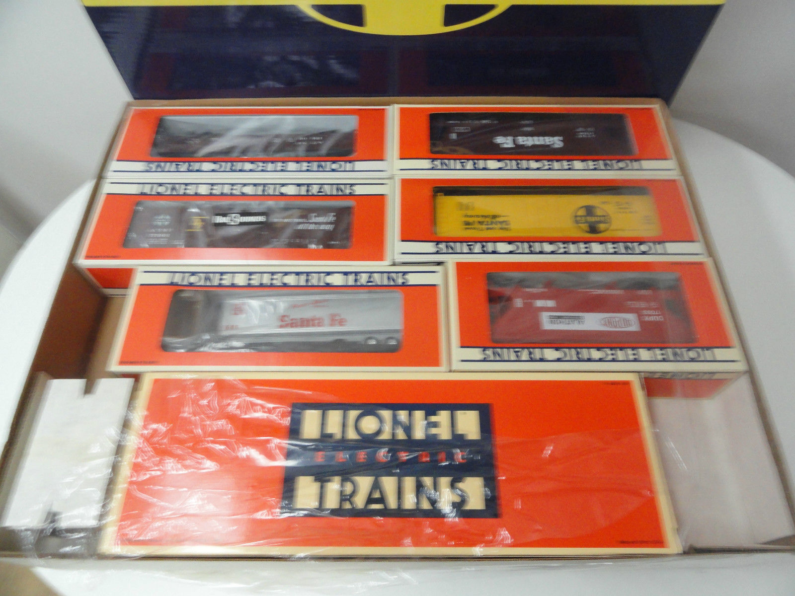Lionel 1990 SANTA FE Limited Edit. Set 6-11713 C9 IN BOX