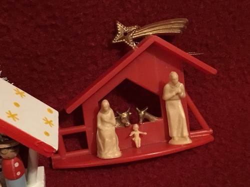 Vintage Nativity Ornaments (4) 1 Ceramic-1 Wood-1 Clay-1 Plastic