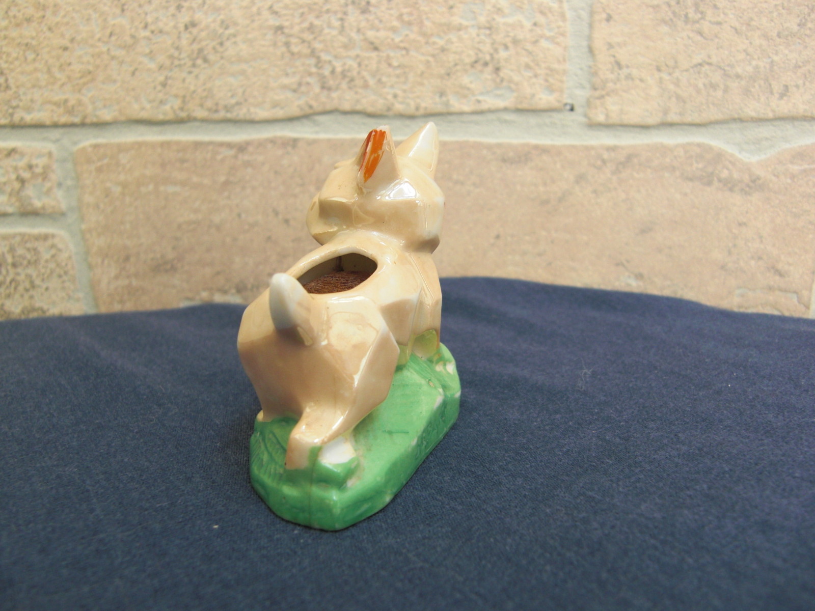VINTAGE  LUSTERWARE LUSTER  ART DECO BULLDOG PIN CUSHION MADE IN JAPAN