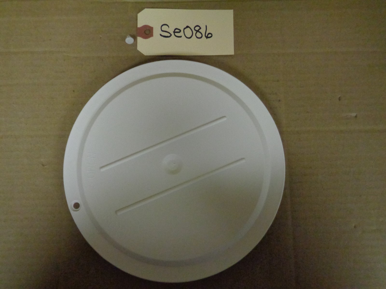 NEW OEM MICROWAVE OVEN WHITE STIRRER COVER DE63-00534 - SE086